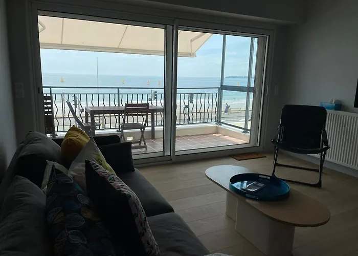 Elegant Avec Vue Sur L'ocean דירה