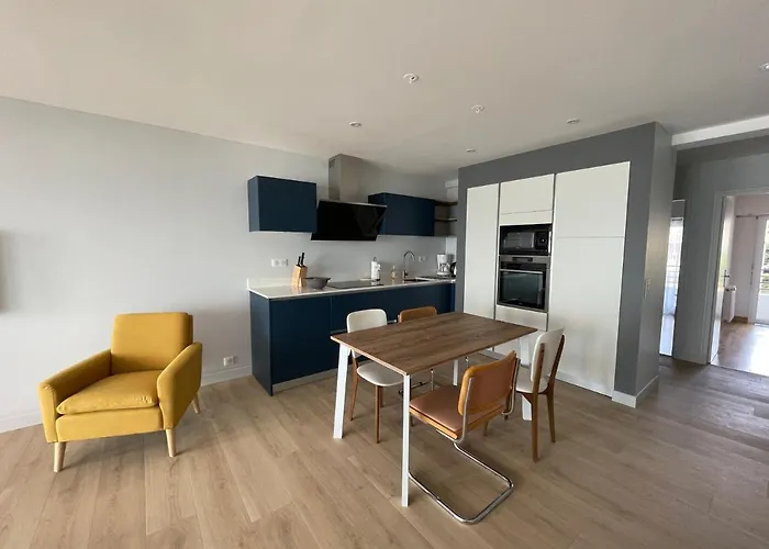 Elegant Avec Vue Sur L'ocean